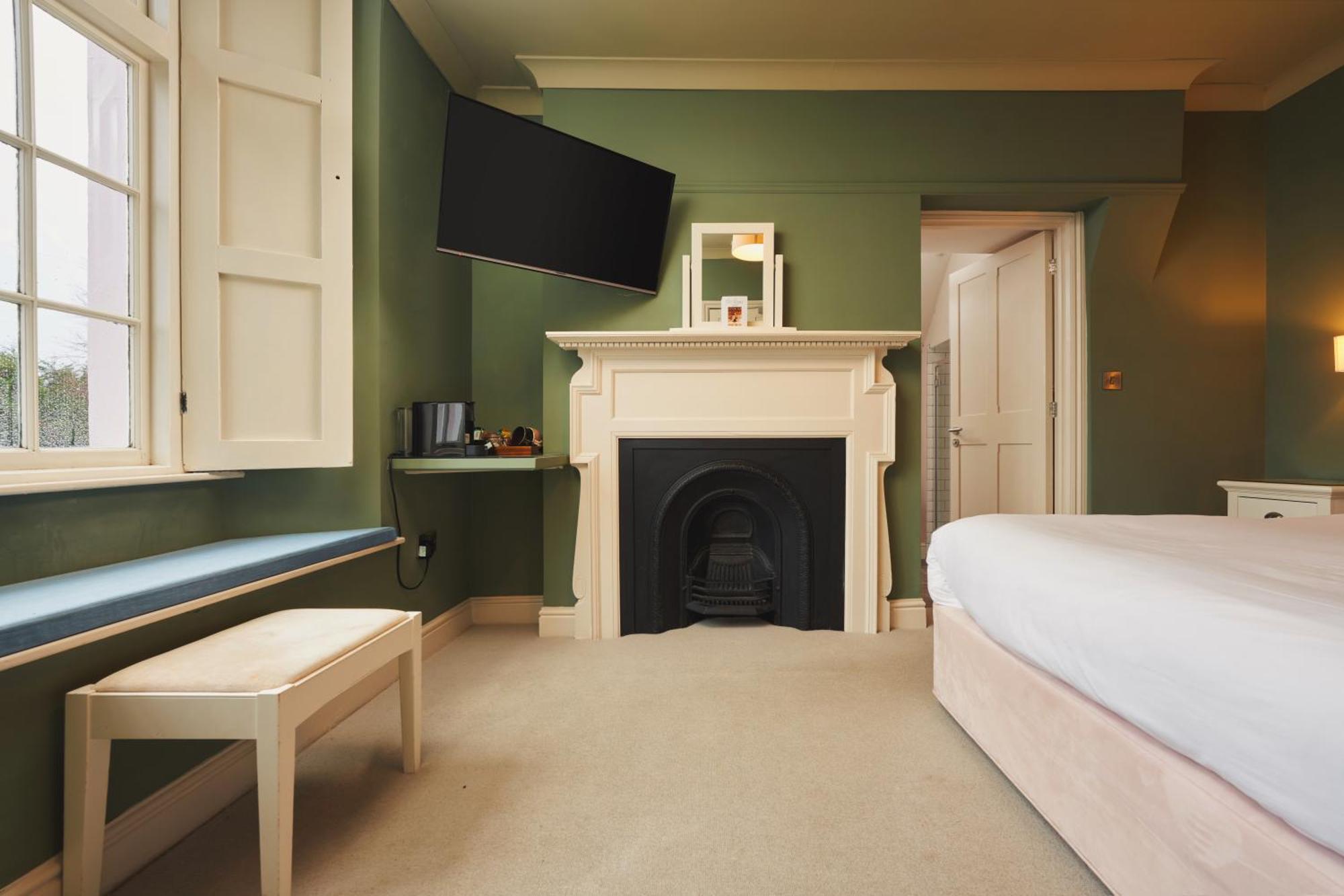 Rose And Crown Yealmpton Hotel Стая снимка