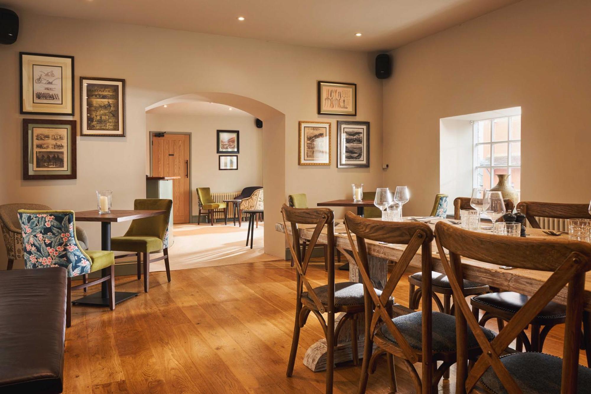 Rose And Crown Yealmpton Hotel Екстериор снимка